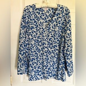 Denim & Company blue floral woven blouse.